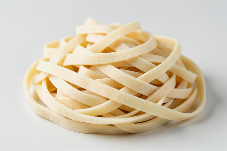 Egg Noodles — Extra Wide dry pasta